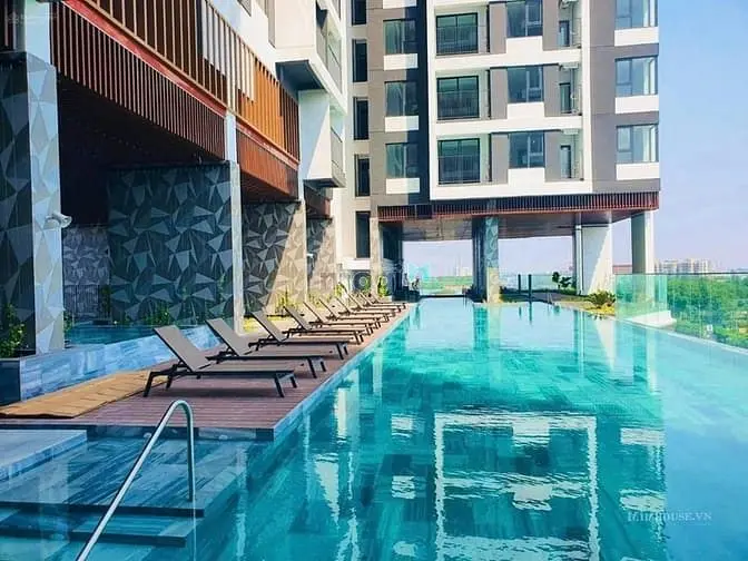 Căn Hộ Cao Cấp The Emerald 2Pn 2,1 Tỷ/62M2 View Hồ Bơi Sổ Sẵn Cho Vay
