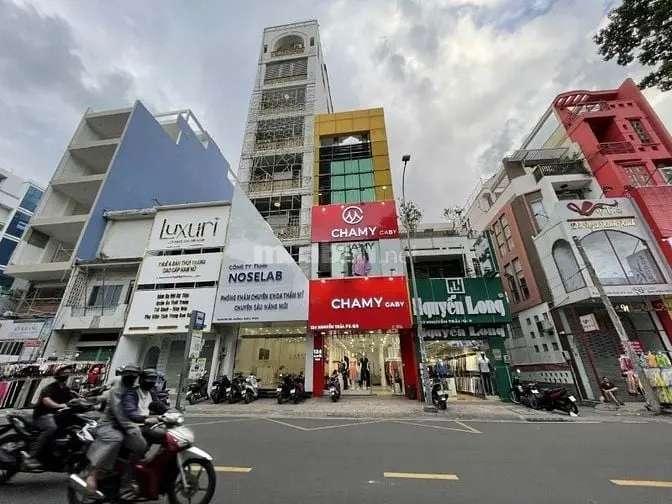 Hạ Giá Bán Gấp Nhà 4X17M - Mặt Tiền Nguyễn Trãi, Quận 5