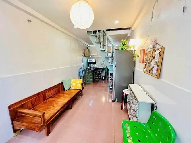 Cho Thuê Nhà Mới Đẹp Full Nội Thất. Nguyễn Trãi, Quận 1 - Gía Chỉ 12 T