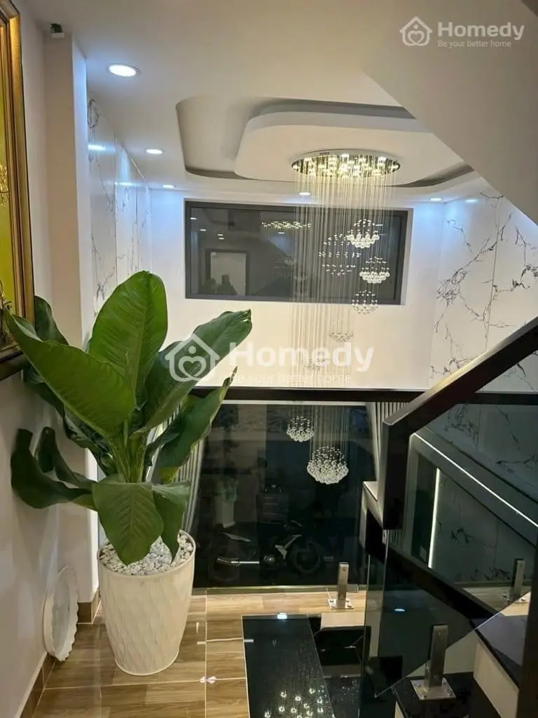 Li Dị Bán Gấp Nhà Đường Sư Vạn Hạnh,Quận 10,Giá 1,2 Tỷ,Dt 62M2,Sổ Riêng,Gần Vạn Hạnh Mall