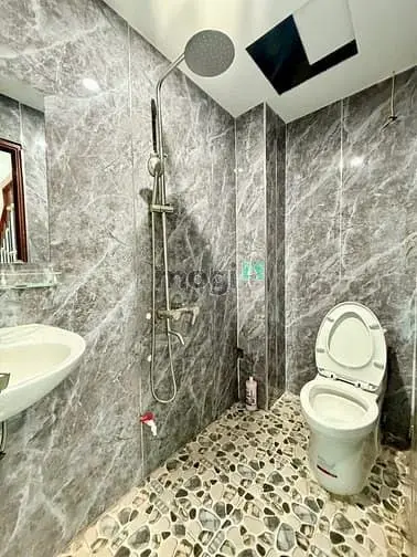 Bán Nhà Siêu Mới Hai Bà Trưng 2 X 5T. Mt Thoáng. Full Nội Thất