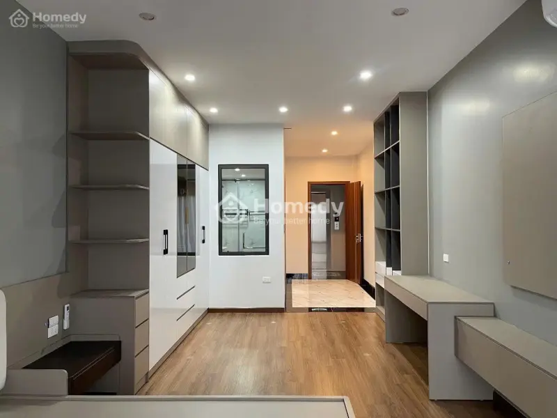 Gia Đình Định Cư Ở Nước Ngoài- Bán Nhà Mới Tại Bồ Đề