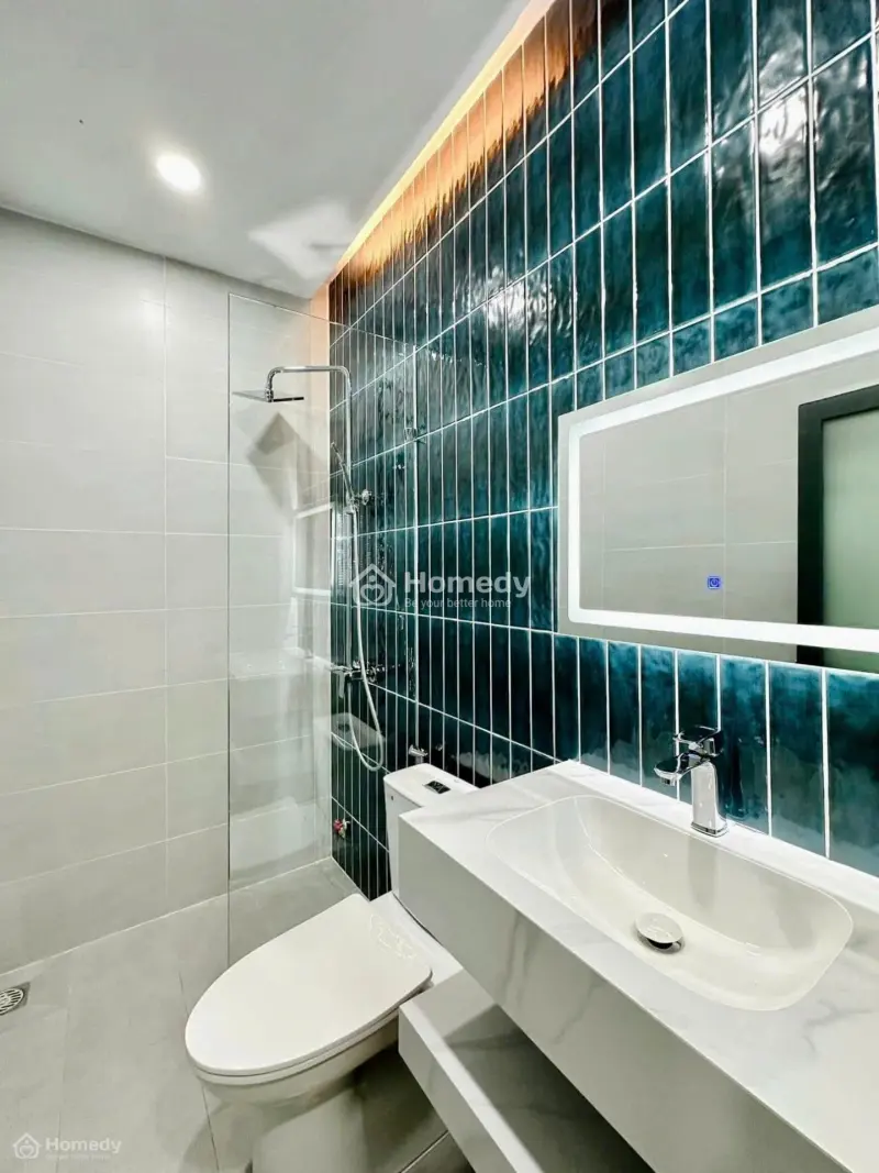 Ngay Đh Hutech - Landmark81 - 4 Tầng Nội Thất - Hẻm Xe Tăng - Vừa Ở Vừa Kinh Doanh . Lh 0901234***