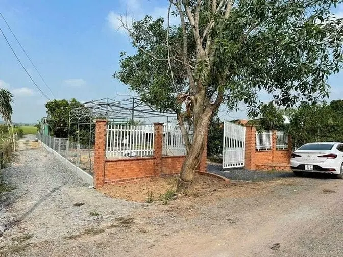 Chủ Cần Bán Nhà 736M2 Pháp Lý Đầy Đủ Sổ Hồng Sang Tên Ngay