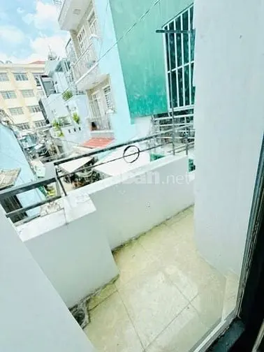 2,68 Tỷ Nhà Nhỏ Có Sổ Hồng Hưng Phú P10Q8 Nhà Đẹp Ở Liền