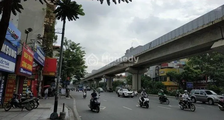 Bán Nhà Mặt Phố Khuất Duy Tiến 70 M² Mặt Tiền 5.5 M 6,8 Tỷ