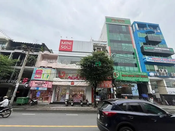 Bán Nhà Mặt Tiền Kinh Doanh 69 Nguyễn Gia Trí Dt 9X20M Giá 31.5 Tỷ Tl.