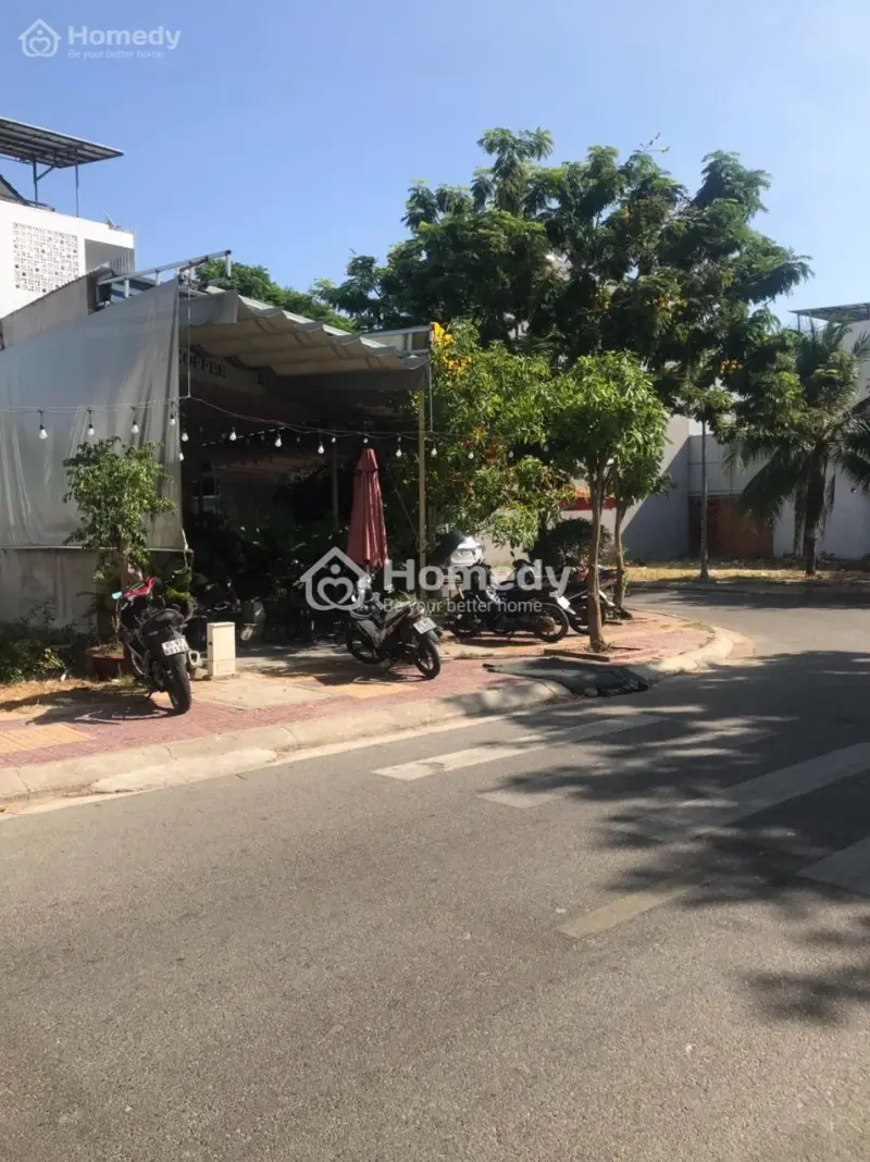 Tôi Cần Tiên Cần Ra 1 Đôi Dt 5X16X2 Tổng 180M2 Giá 3.6Ty/Lô.