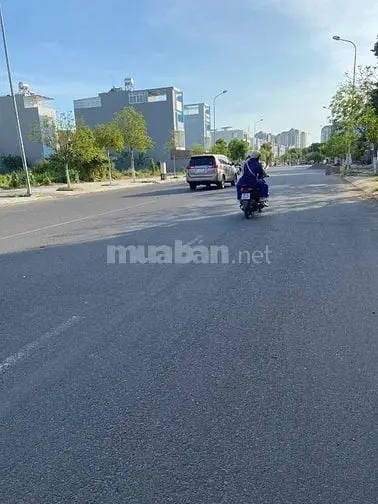 Bán Đất Quận 9 An Thiên Lý Lô 97M2 Đẹp Ngay Hồ Sinh Thái Thoáng Mát