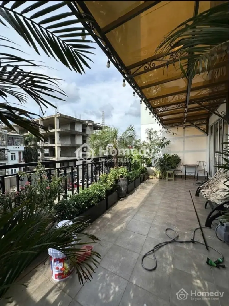 Bán Căn Hộ Chung Cư ( Sân Vườn 40 M2 Như Nhà Thổ Cư ) Minh Khai - Dt 100 M2 X 3 Pn