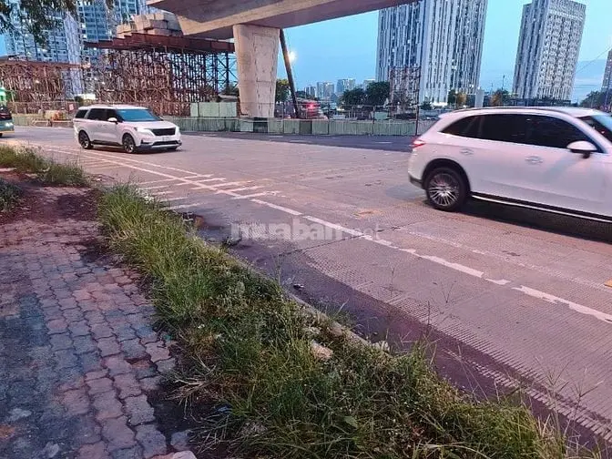 Cần Bán Nhà Cấp 4,Hai Mặt Tiền Đường Tại Vòng Xoay An Phú,Mai Chí Thọ