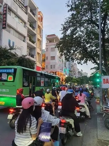 Cho Thuê Nhà Mặt Tiền Số 608 Nguyễn Đình Chiểu, Phường 3, Quận 3