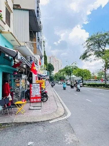 Bán Nhà 1058B Trường Sa, Q3. Vị Trí Vip Cách Mặt Tiền Trường Sa 10M