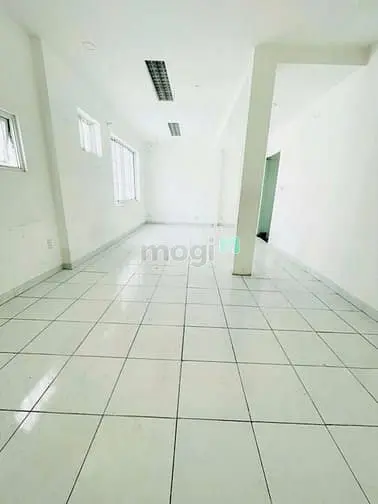 Gấp! Cho Thuê Nhà Nguyên Căn Lộ Giới Xe Hơi