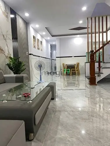 Dương Đình Hội Tnpb - Xe Hơi Vào Sân - Thông Số Vàng