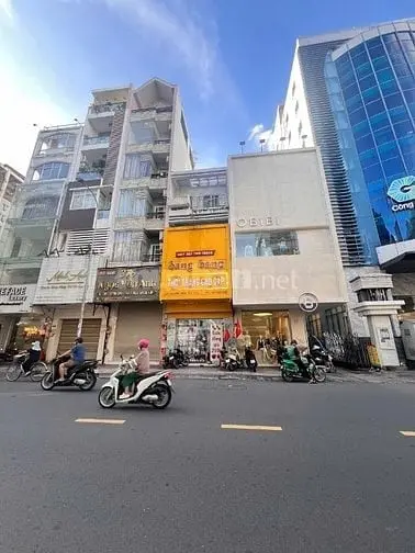 6037121 ảnh đại diện 1