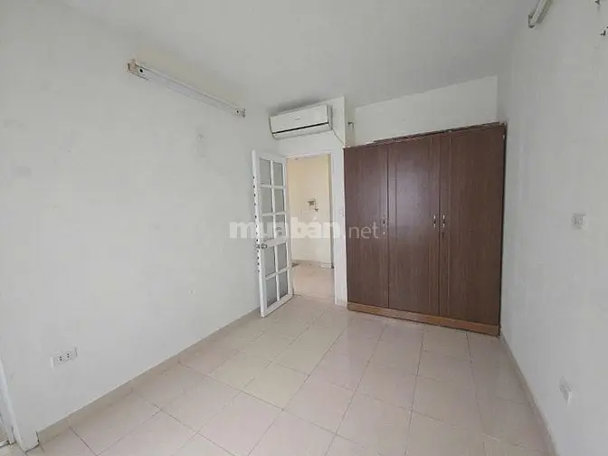 Cho Thuê Nhà Nguyên Căn Phố Đội Cấn - Ba Đình - 3 Ô Tô Tránh - Kd Đỉnh