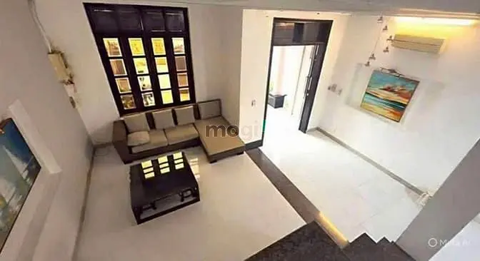 Nguyên Căn Nhánh Xuân Thủy (8X19M) 3 Tầng-Dễ Kinh Doanh. Giá: 63Tr/Th