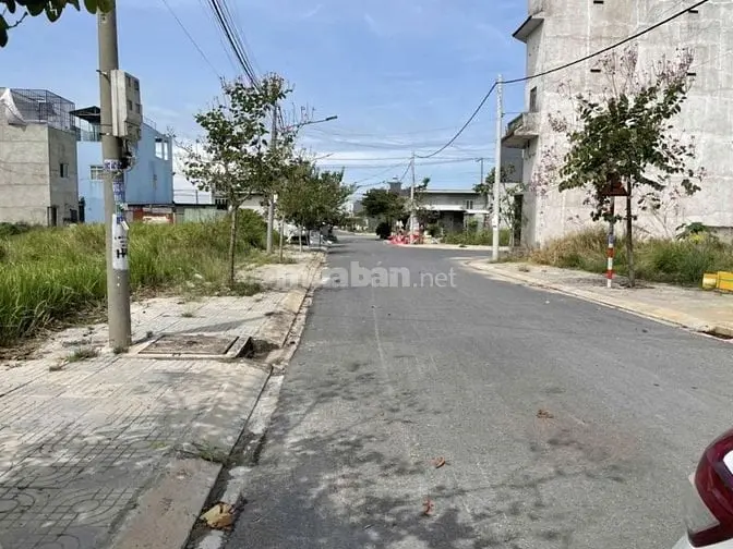 Siêu Phẩm 80M2 - Đất Chính Chủ - Đối Diện Kcn Xuyên Á
