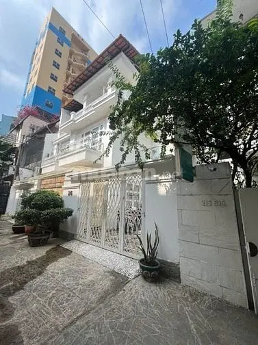 Bán Biệt Thự Đẹp Đường Thành Thái, Q10 ,Dt 11X21M Giá 4X Tỷ