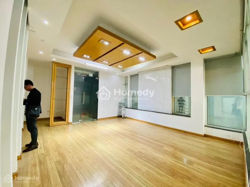 Chính Chủ Cho Thuê Văn Phòng Ngay Đường Lớn Trung Kính