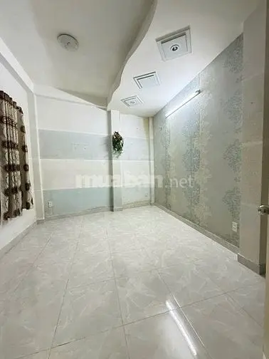 ⭐️Cần Tiền Bán Gấp Nhà 3 Lầu Hẻm Nguyễn Đình Chính, P15, Q.phú Nhuận.