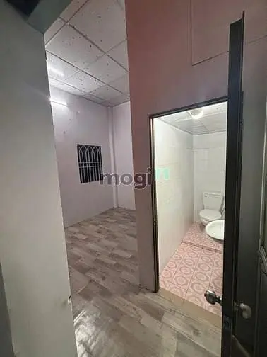 (2Pn, 2Wc), Hẻm Xh 666/8C Đường 3/2 Q10, Giá 12 Triệu/Th