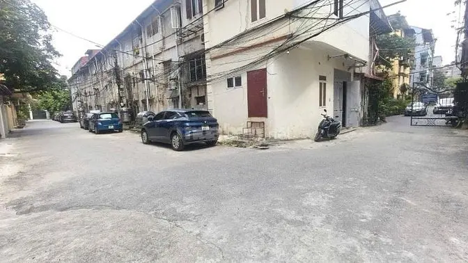Cho Thuê Nhà Nguyên Căn Phố Đội Cấn - Ba Đình - 3 Ô Tô Tránh - Kd Đỉnh