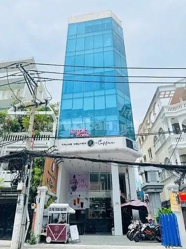 Bán Gấp Tòa Nhà Văn Phòng Mặt Tiền Bình Thạnh – 9 Tầng, Thu Nhập 250Tr