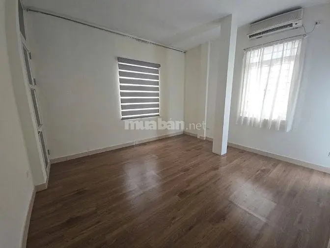 Cho Thuê Nhà Nguyên Căn Phố Đội Cấn - Ba Đình - 3 Ô Tô Tránh - Kd Đỉnh