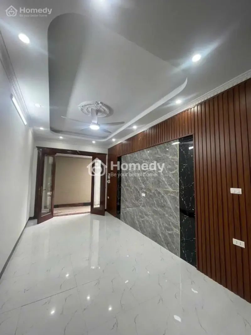 Chính Chủ Cần Bán Nhà Gấp Bát Khối- Long Biên