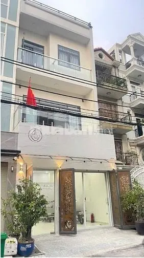 Nhà Mới -Cho Thuê Nhà Hai Bà Trưng Sát Bên Chợ Tân Định