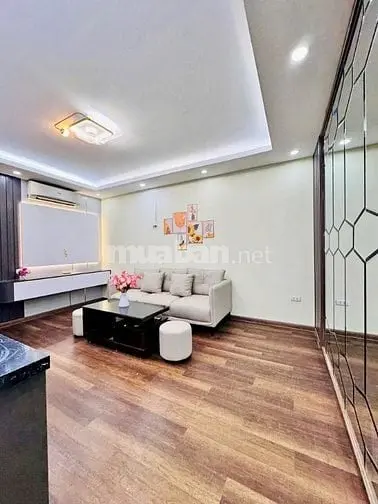 Nhà Đẹp Ô Tô Đỗ Cửa Hồng Mai, Hai Bà Trưng 70M, Giá 3.85 Tỷ.
