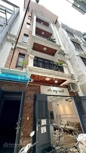 6037599 ảnh đại diện 1