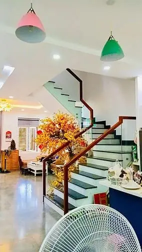 6037581 ảnh đại diện 1