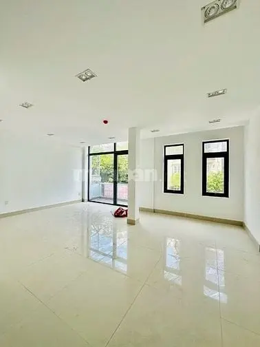 Cho Thuê Nhà Khu Biệt Thự 52B Hoa Đào, P2, Q Phú Nhuận