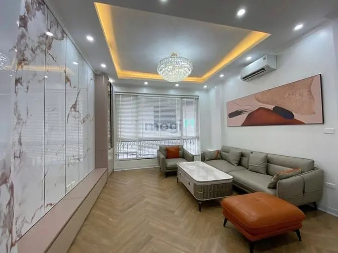 Bán Nhà Nguyễn Khang - Cầu Giấy - Ô Tô Vào Nhà