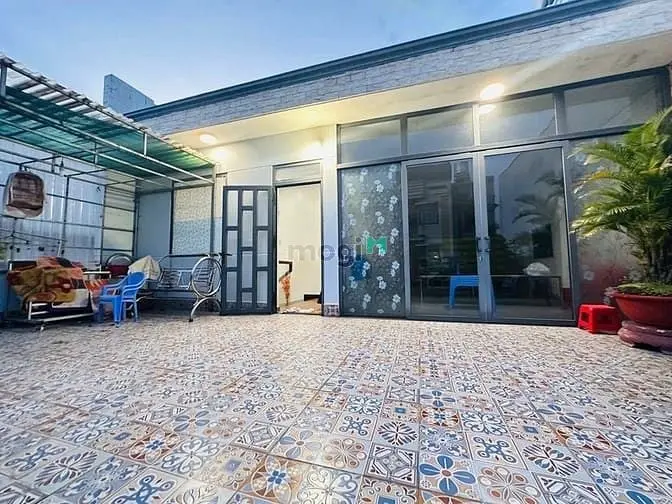 Bao Đầu Tư - Nhà 2 Tầng -185M2 - Đường Số 10 - Linh Xuân - Thủ Đức.
