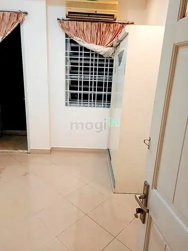 Cho Thuê Phòng Q3.Rộng Rãi.nội Thất Đầy Đủ.cửa Sổ Ban Công.3Tr4