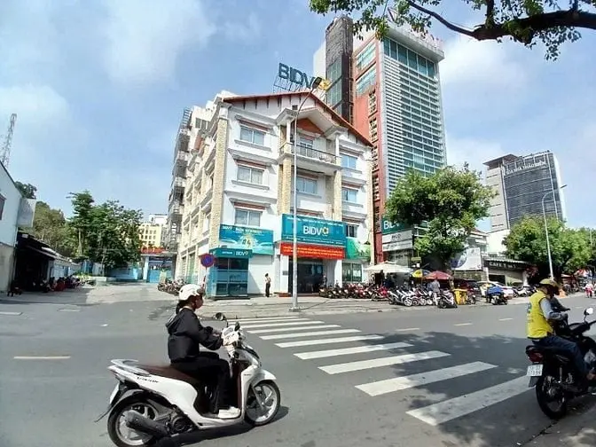 Bán Tòa Nhà Mt 90 - 92 Lê Văn Duyệt, P1, Bình Thanh.