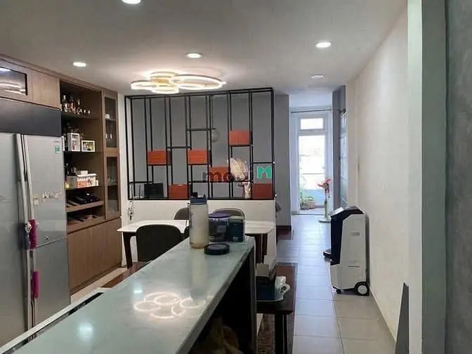 6037790 ảnh đại diện 1