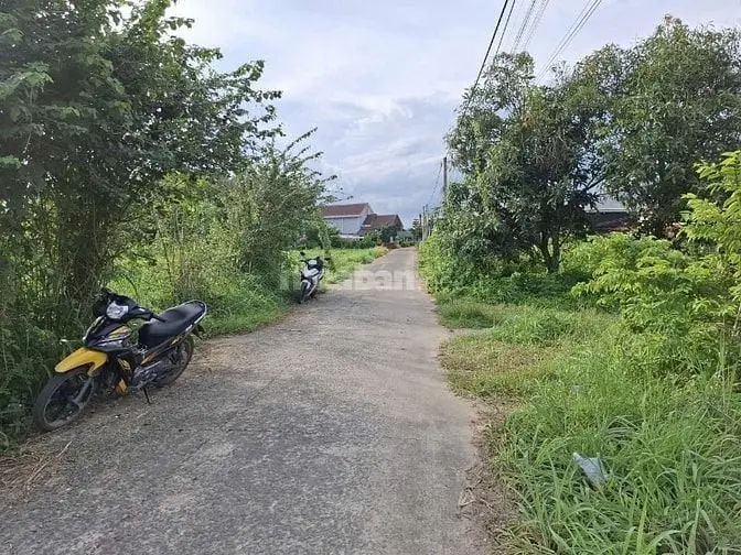 5X40 Thổ Cư. Đường Bê Tông, Gần Trường Học. Dân Đông. 650Tr