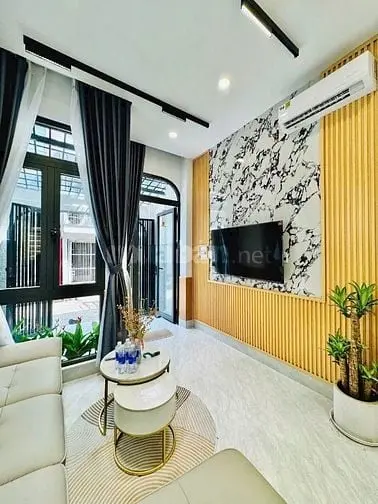 Nhà Trương Định Cần Sang Tên Ngay, Thương Lượng 3Tỷ560, 79M2 Vuông Vức