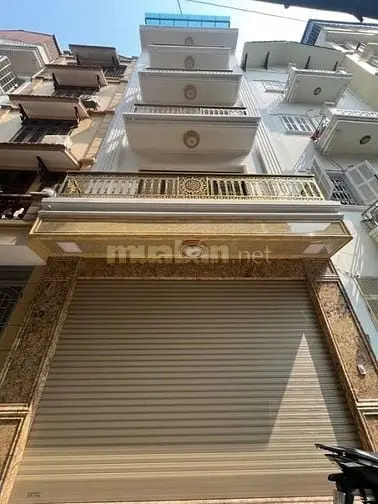 6037868 ảnh đại diện 1