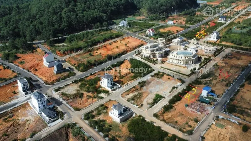 Bán Gấp Lô Đất Vàng Mặt Đường Tl79 Đường Rộng 20M View Đồi Thông, View Hồ Kđt Vạn Xuân Đà Lạt