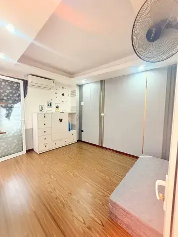 °°° Bán Nhà Đẹp Trung Phụng -Xã Đàn ( Dt 22M/5T) Full Nội Thất Giá 4,75 Tỷ