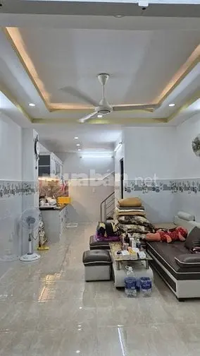 Cho Thuê Nhà Nguyên Cản Hẻm 1902 Lvl-1 Trệt 2 Lầu -3Pn 3Wc