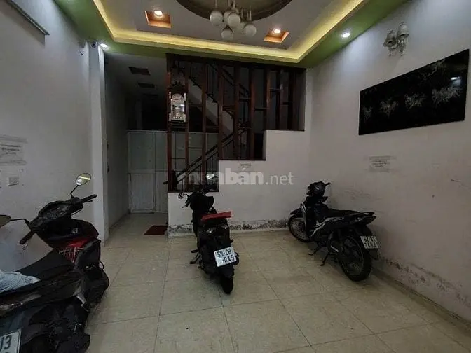 Gần Cầu Tân Thuận, 03 Tầng, Dt 4X15M