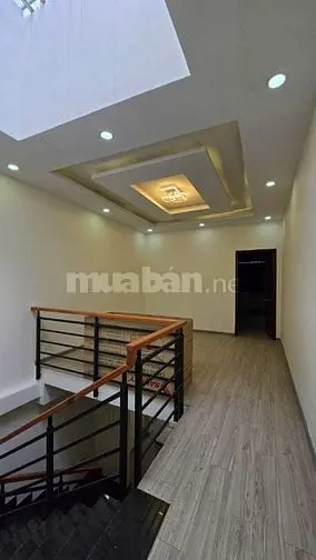 Nhà Chính Chủ Mới Đẹp, Khu Dân Trí Cao, Cách Sân Bay Chỉ 5 Phút