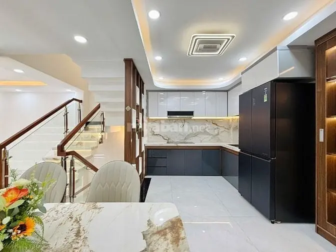 Chủ Bán Nhà 218/ Nguyễn Duy Cung Đúc 3 Lầu Hẻm Đẹp Full Nội Thất